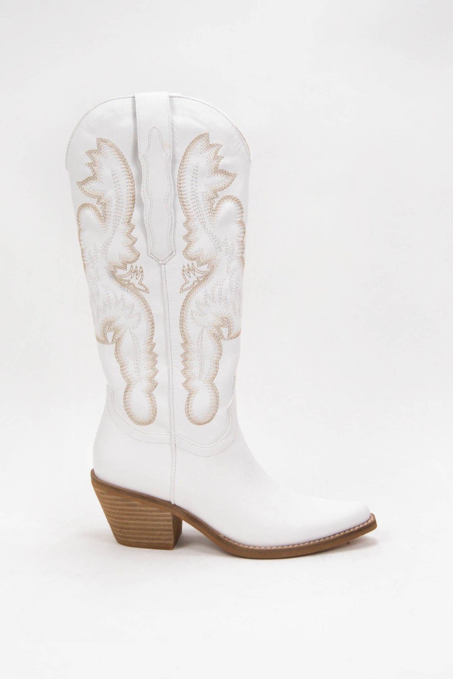 Sierra Embroidered Western Boots