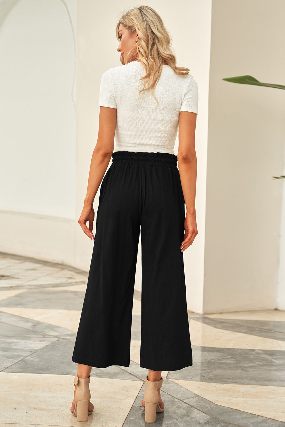 Drawstring Waist Wide Leg 3/4 Length Pants