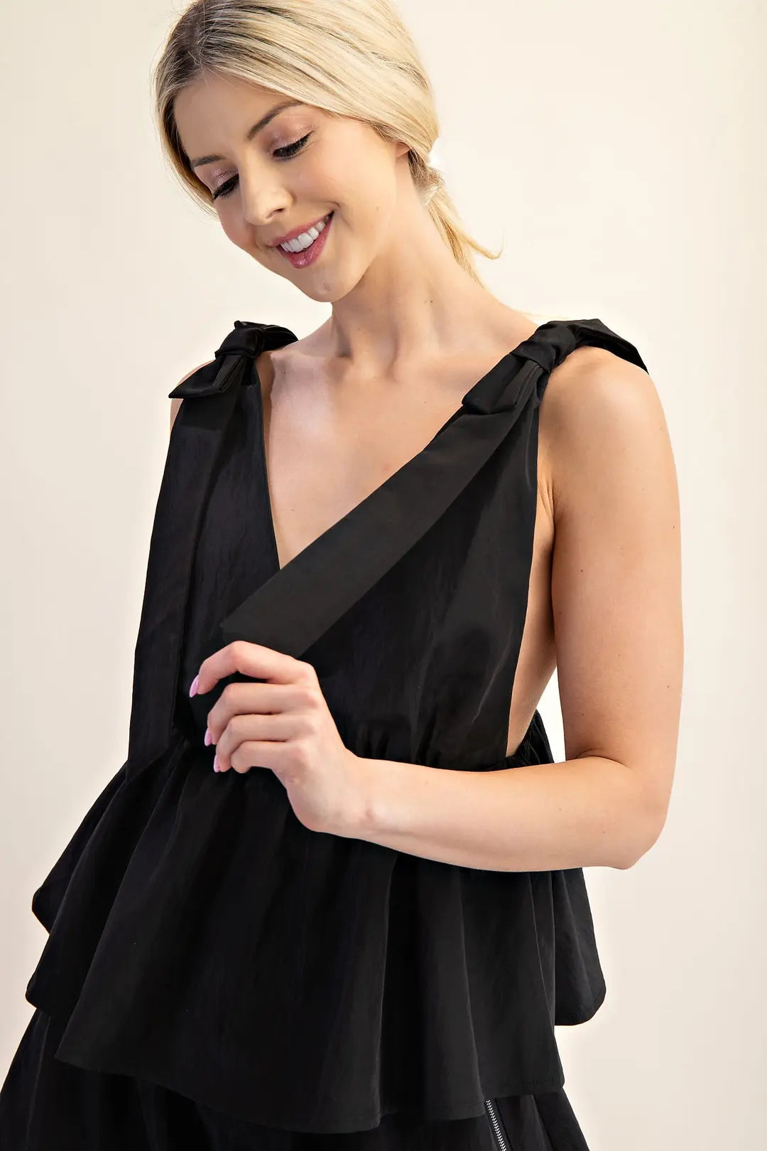 Bow Belle Tiered Top – Black