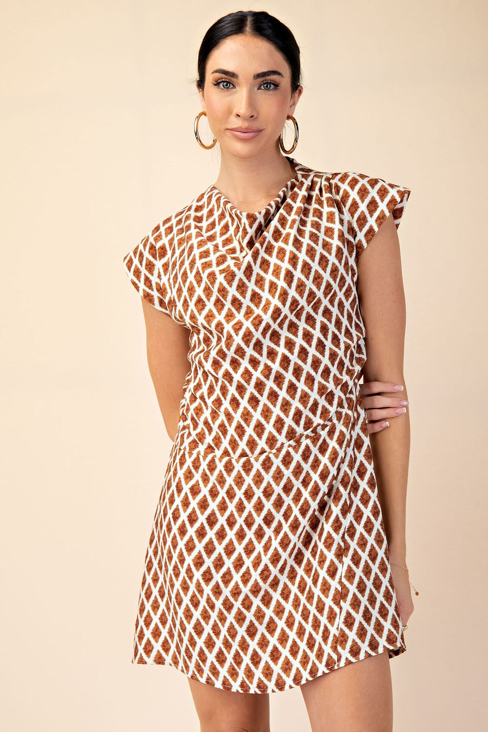 Diamond Days Mini – Brown Ruched Short Dress