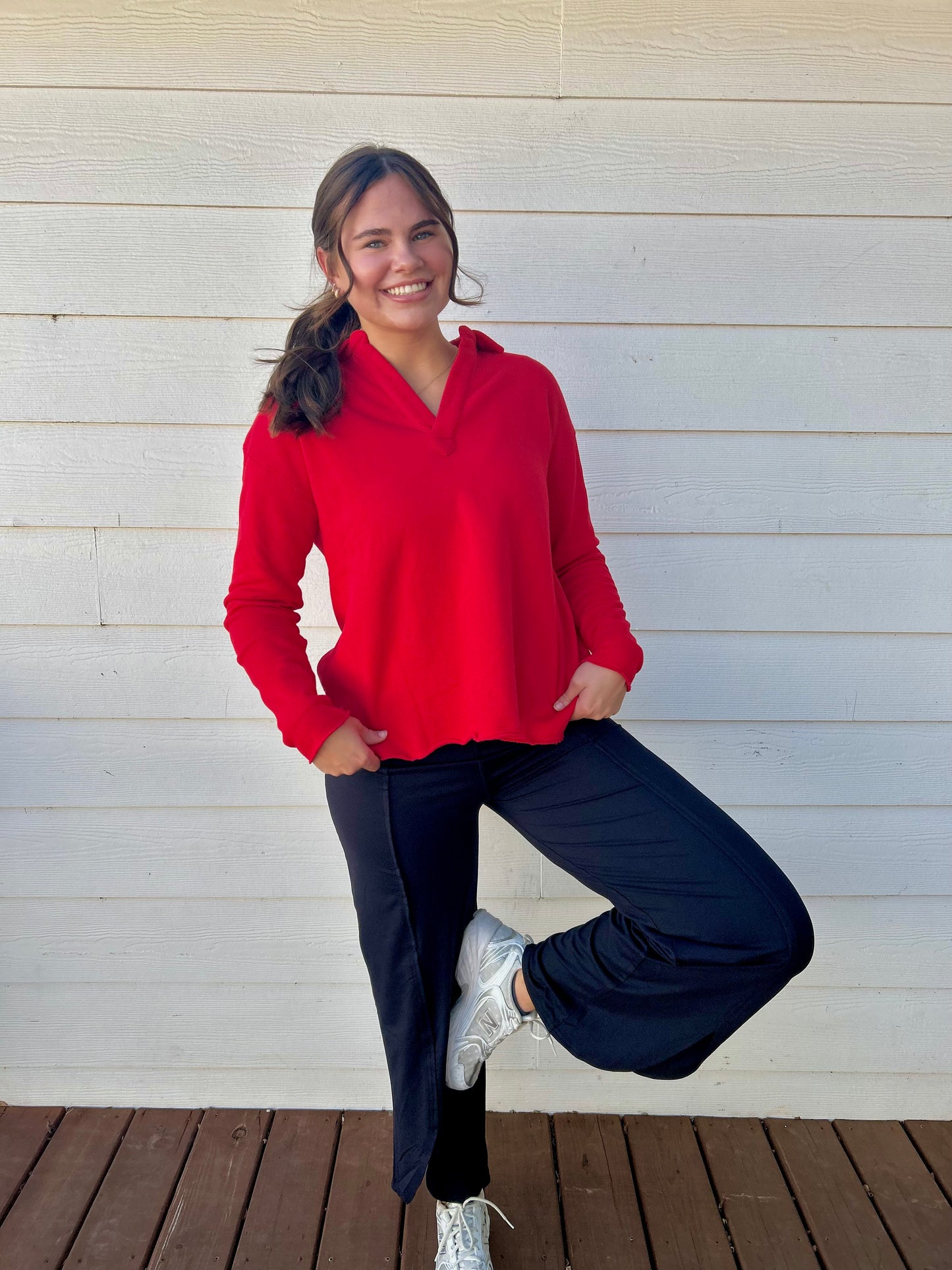 Malibu Vintage Henley Top – Cherry