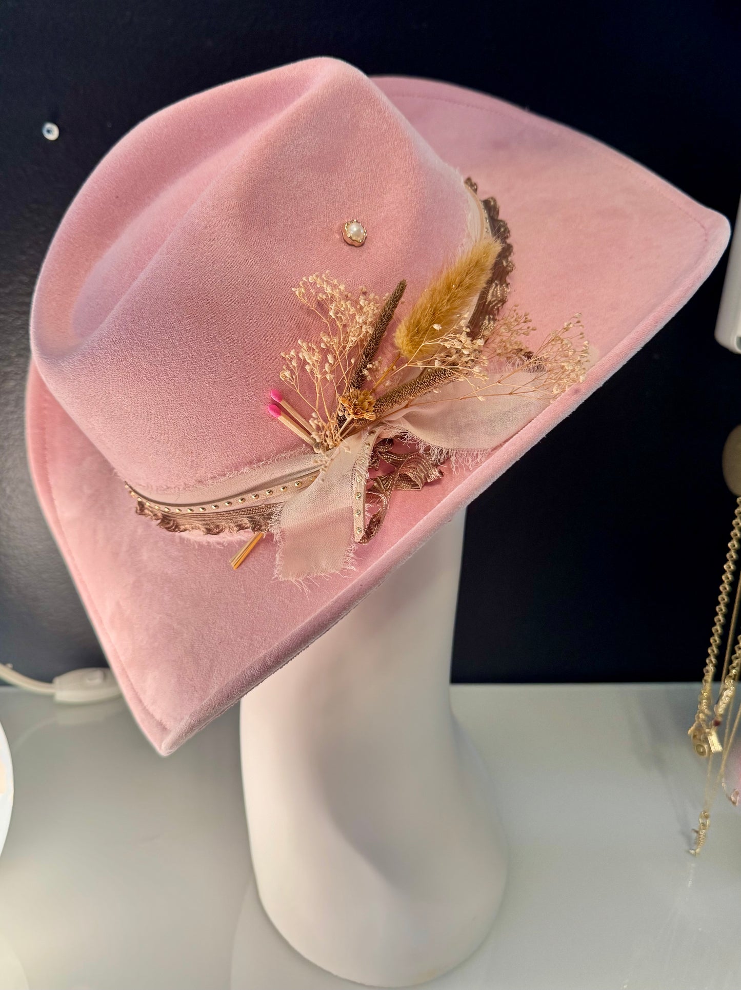 Blush Prairie Bloom Hat