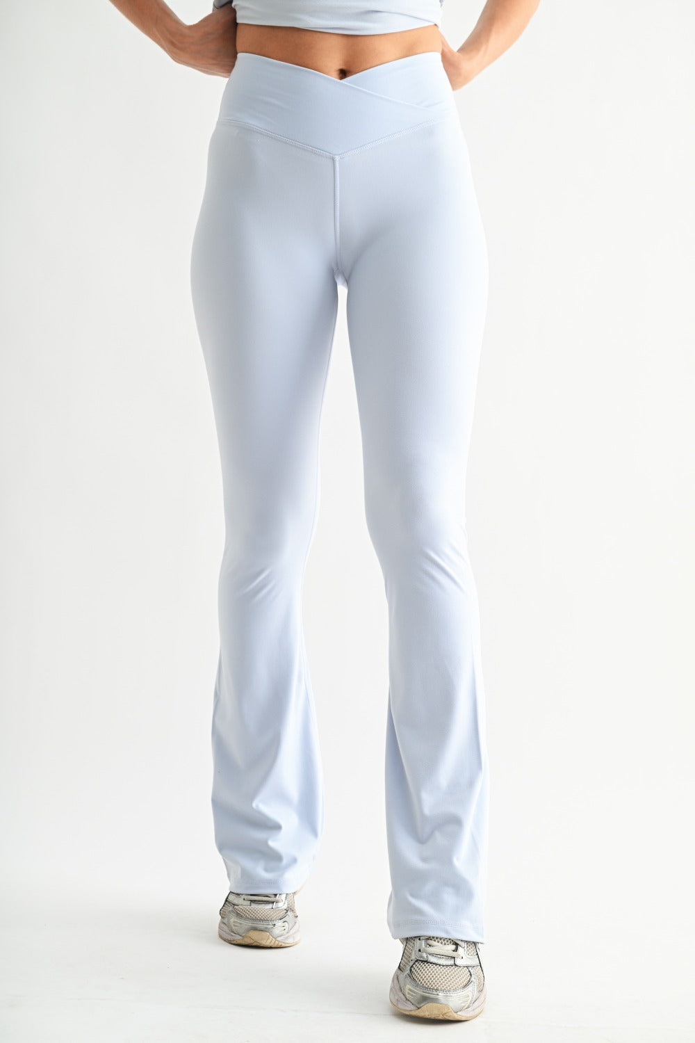 Venice Crossover Yoga Pants – Halogen Blue