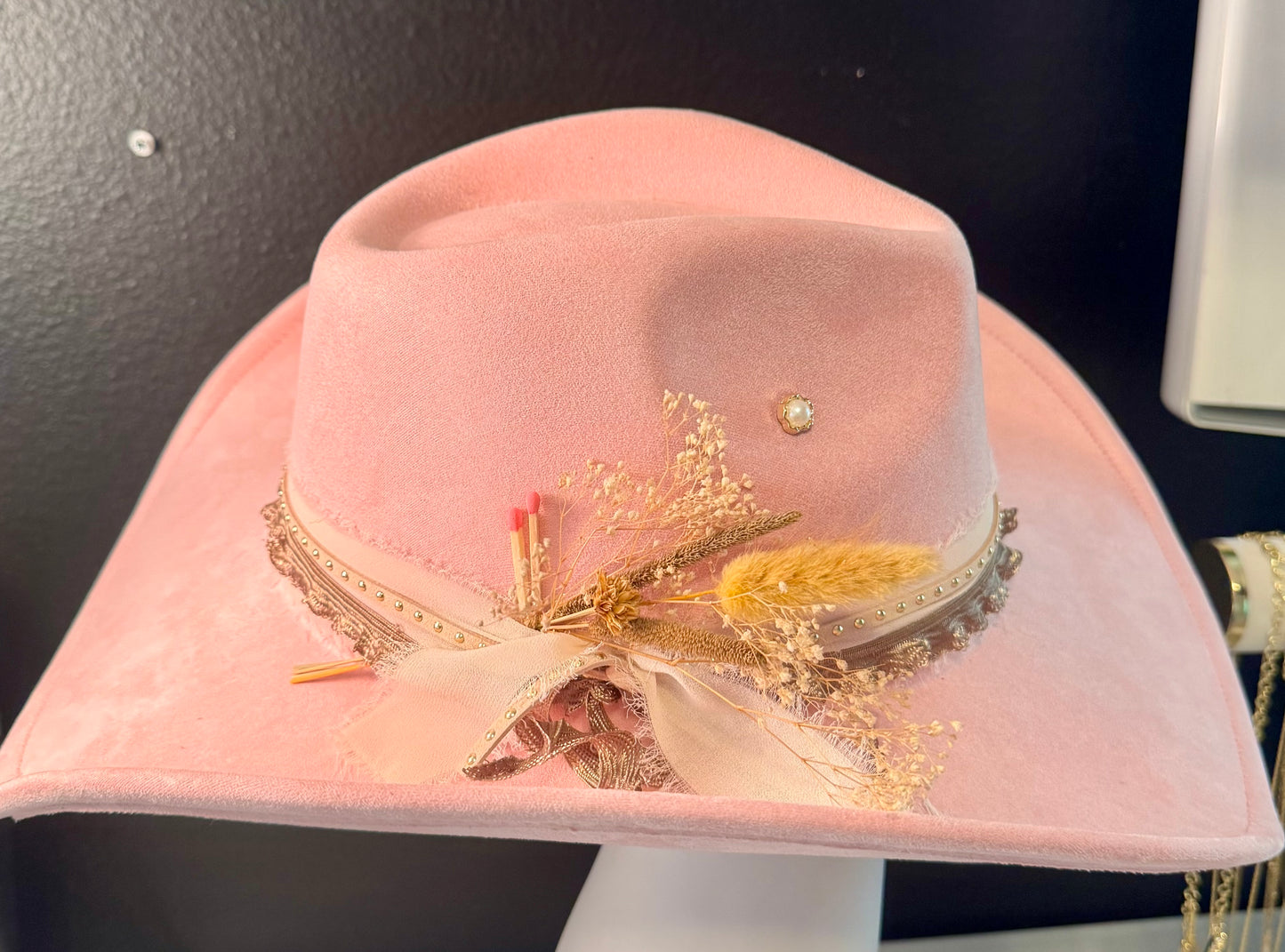 Blush Prairie Bloom Hat