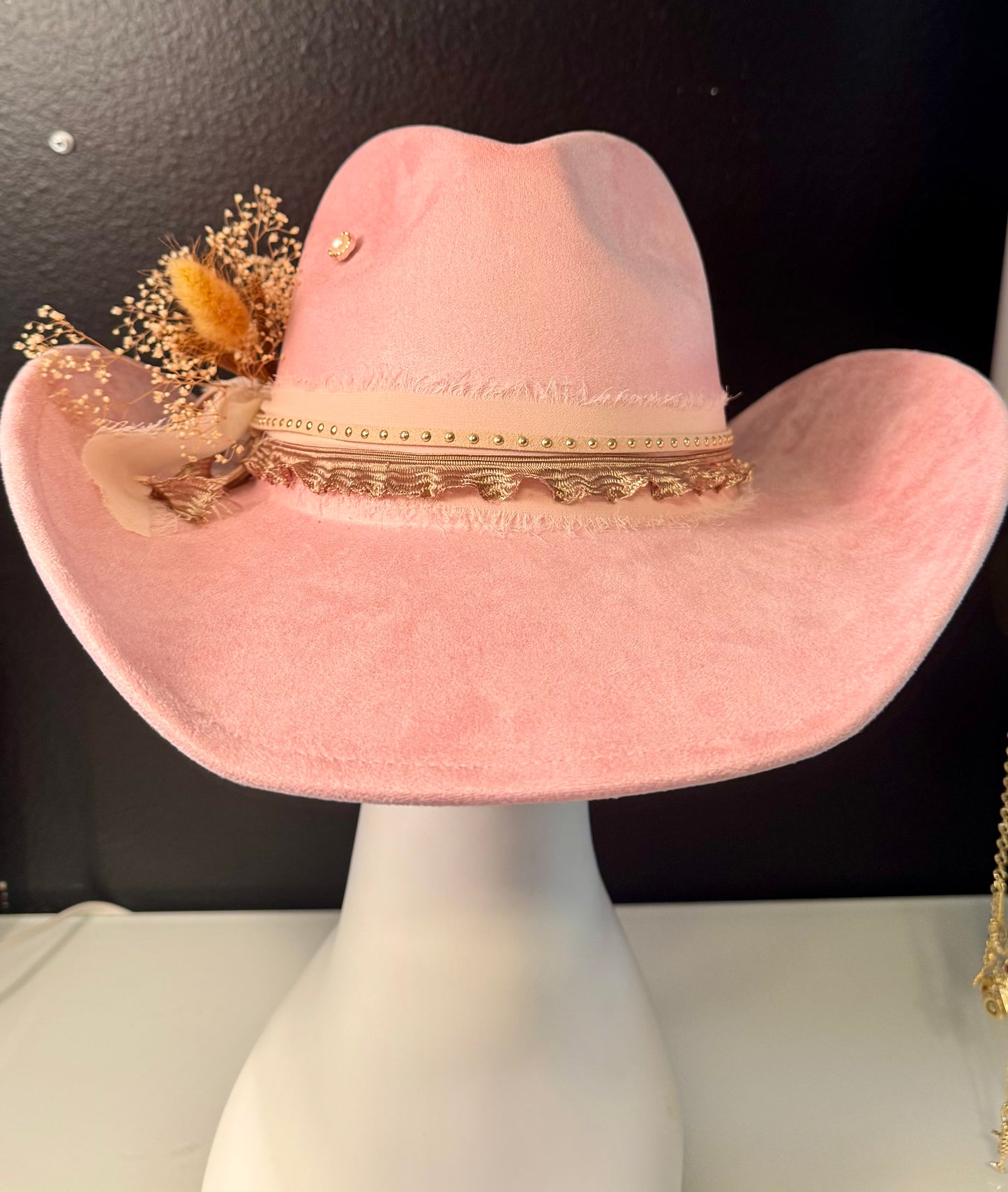 Blush Prairie Bloom Hat