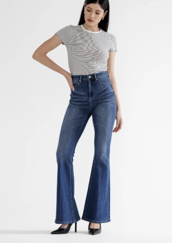 Hudson High Rise Flare Jeans – Medium Wash