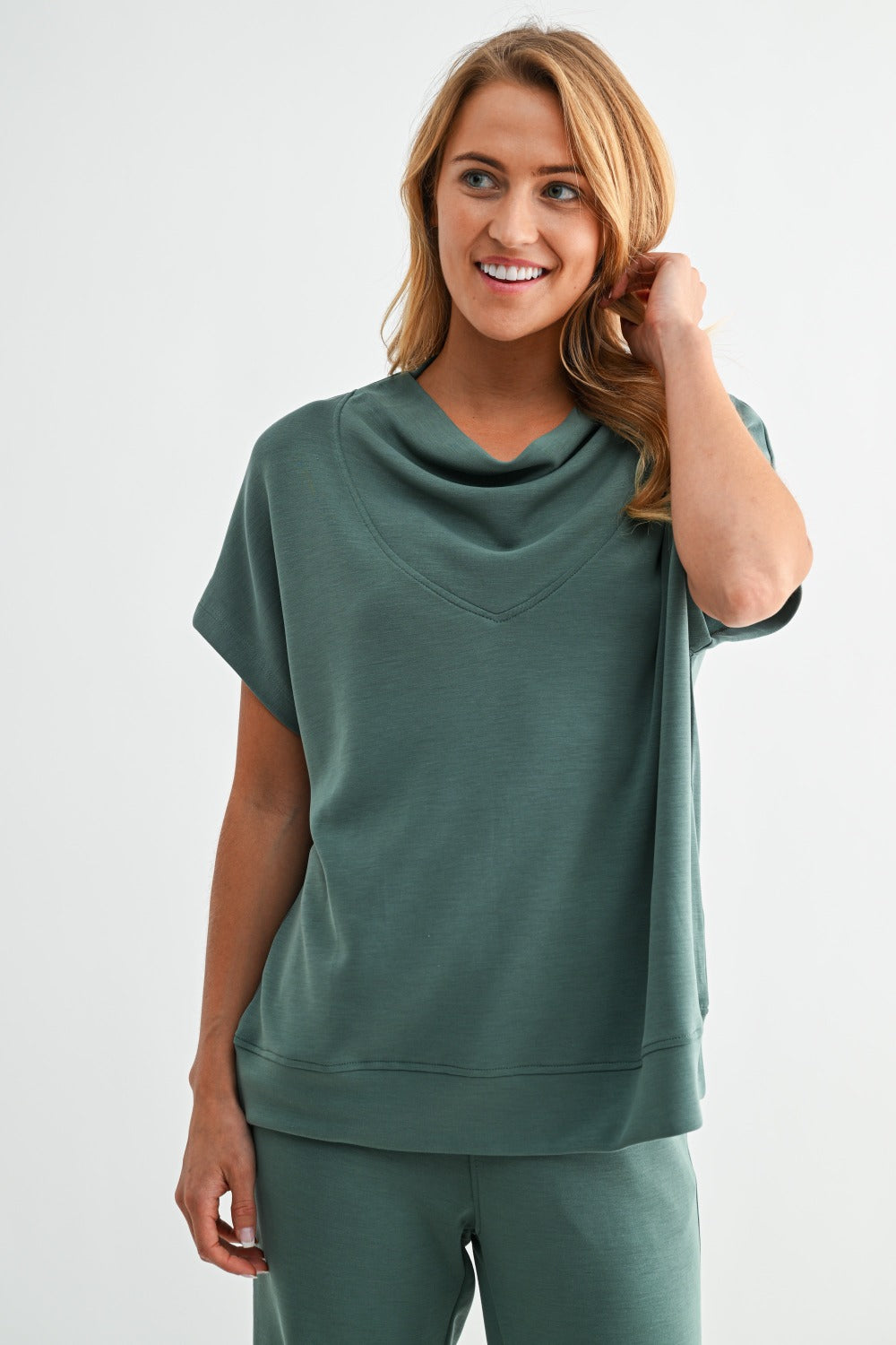 Laguna Luxe Set – Silky Pine | Two-Piece Lounge Set