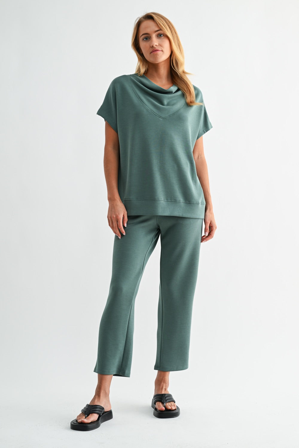 Laguna Luxe Set – Silky Pine | Two-Piece Lounge Set